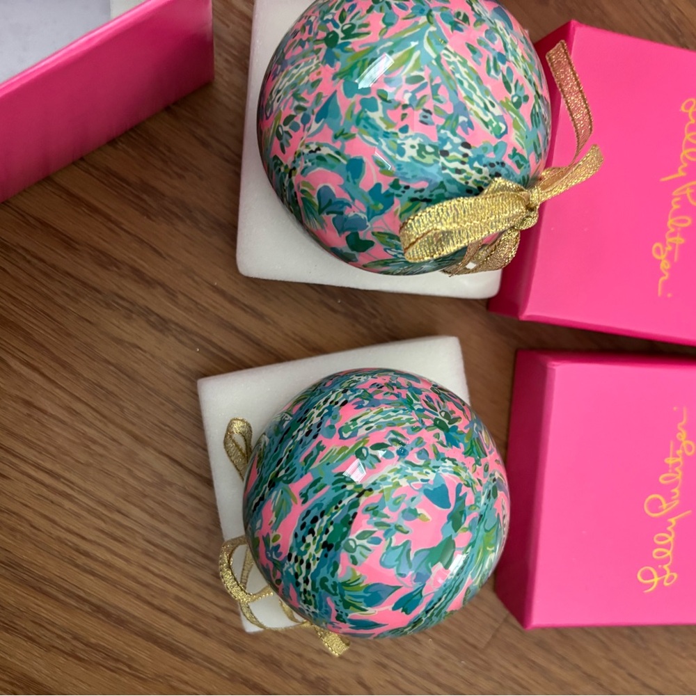 Lilly Pulitzer Pink and Green Ornament Set - Picture 7 of 9